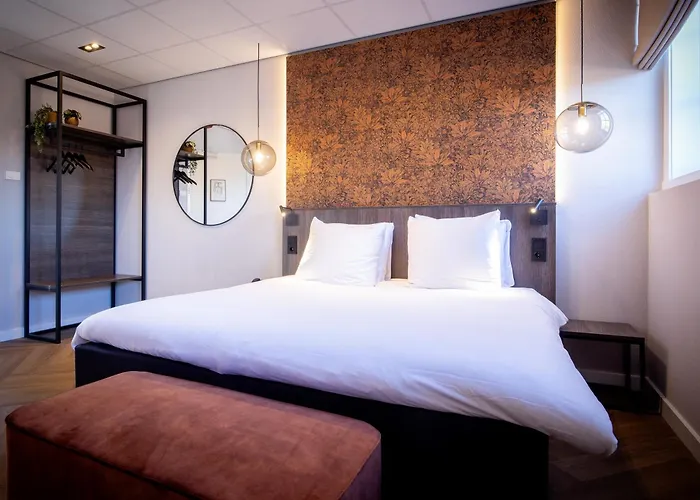  Onderwijshotel De Rooi Pannen