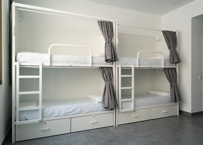 Hotel perto da faculdade: Sea Hostel Barcelona