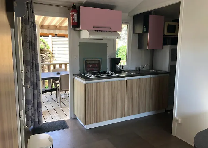 Camping: Camping Le Logis 3 étoiles