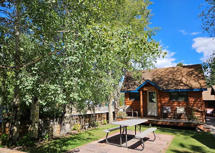 Daven Haven Lodge & Cabins