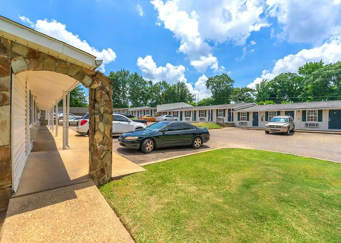 Motels Extended Stay Studios