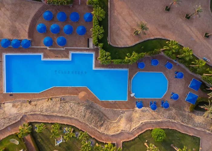 4 star hotel: Club Reef Resort & Spa