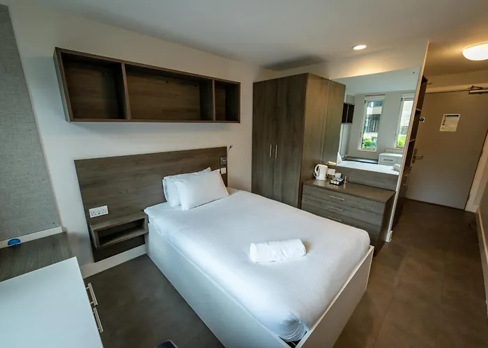 Vacation rental: University Of Bath Summer Accommodation