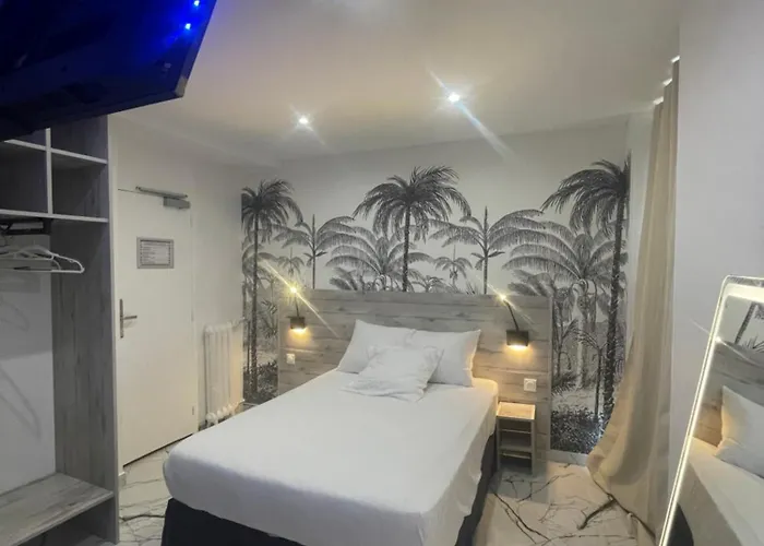 Modern'S Hotel