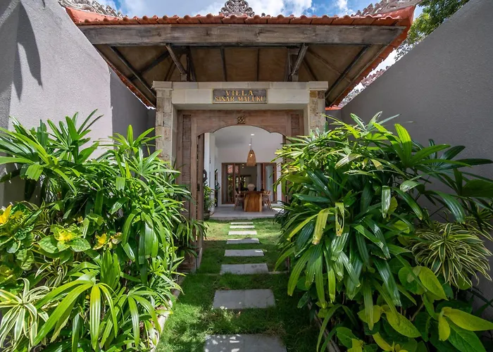 Tropical Villa Sinar Maluku