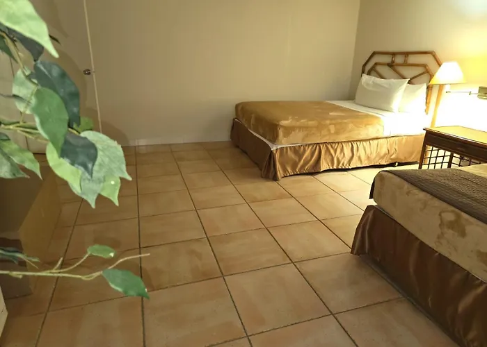Private Family Room In Coronado Luxury Club & Suites