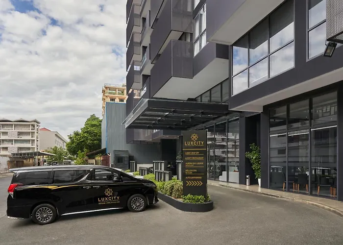 In Luxury hotels Luxcity & Apartment