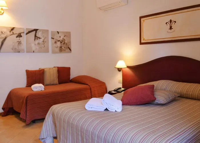 Hôtel de plage: Hotel Cardinal Of Florence - Recommended For Ages 25 To 55