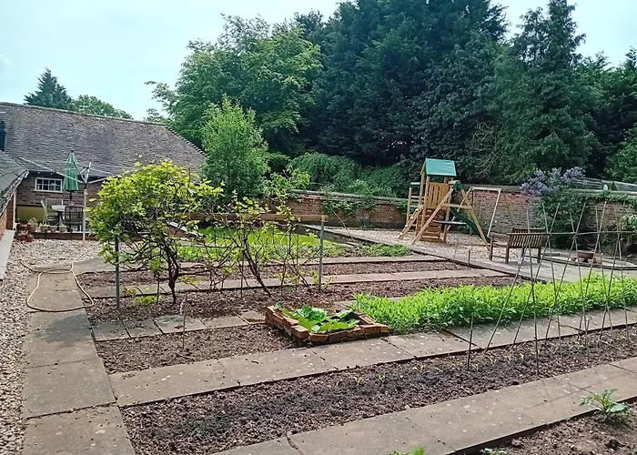 Dovehouse Farm