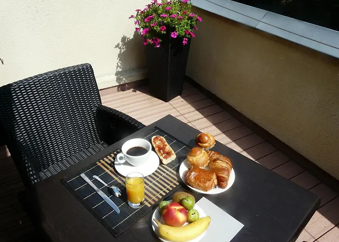 Brit Hotel Du Ban
