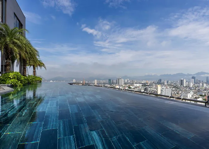 5 star hotel: M Hotel Danang