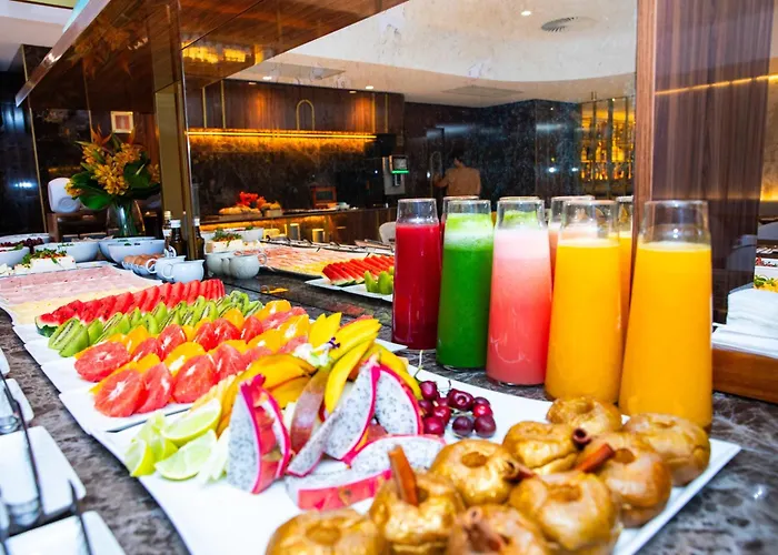Vip Executive Suites Do Marques Hotel