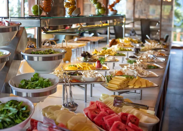 Foleya Mountain Resort Hotel & Villas