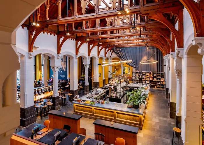 Golf hotel: Post-Plaza Hotel & Grand Cafe