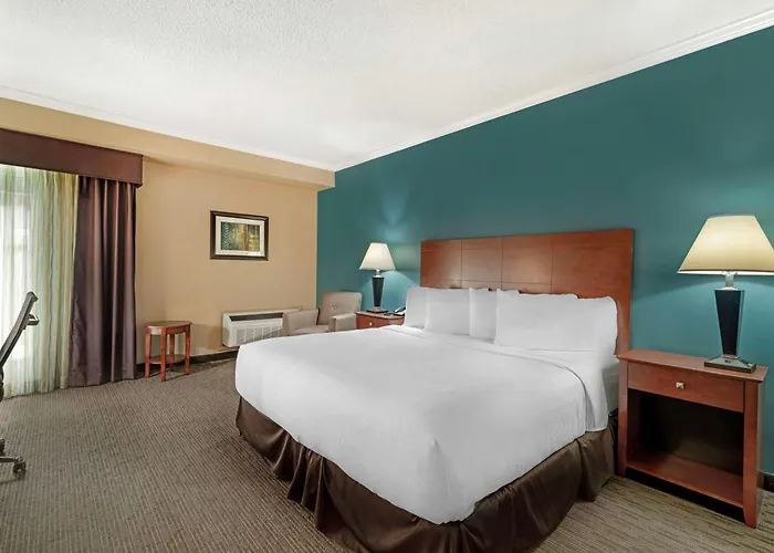 Best Western Plus Plattsburgh