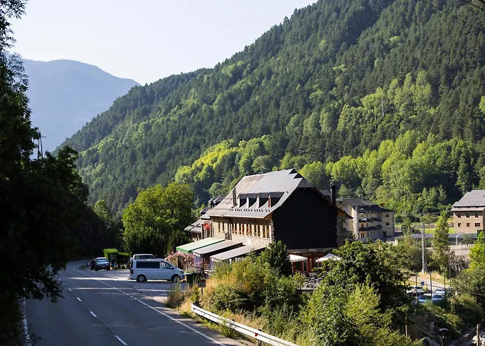 Hotel cerca del colegio: Hostal Restaurante Asador Pañart