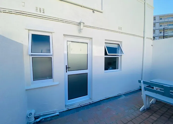 Apartment: @Nine