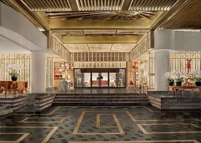 Сity center hotels St. Regis Jakarta