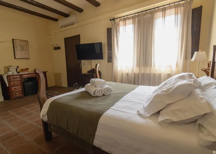 Hostal La Riera De Peratallada