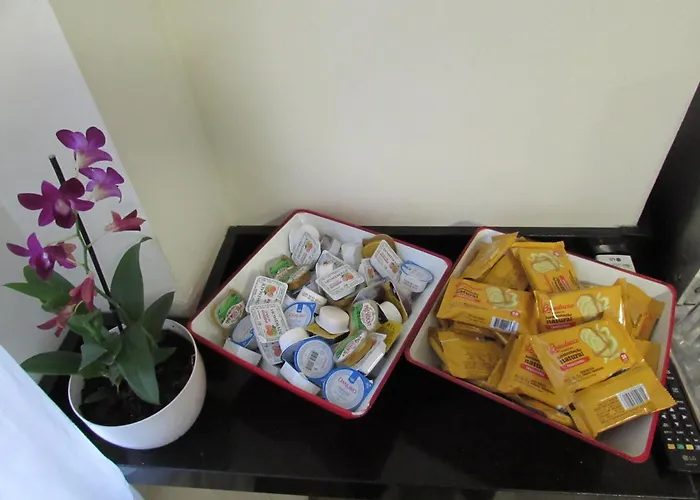 Hotel Urbis a 10 minutos Rua 25 de Março, Brás,Bom Retiro,a 2 minutos do Mirante Sampa Sky