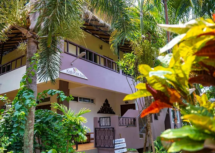 Good Time Sports Village Koh Mak