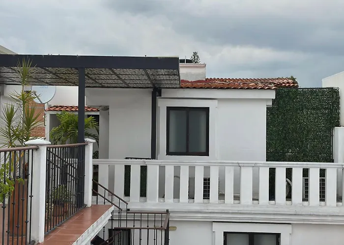 Hotel La Casa De Maria