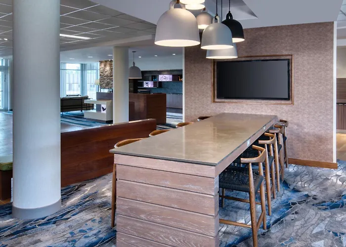 Hotels Close to Airport Fairfield Inn & Suites By Marriott Moncton