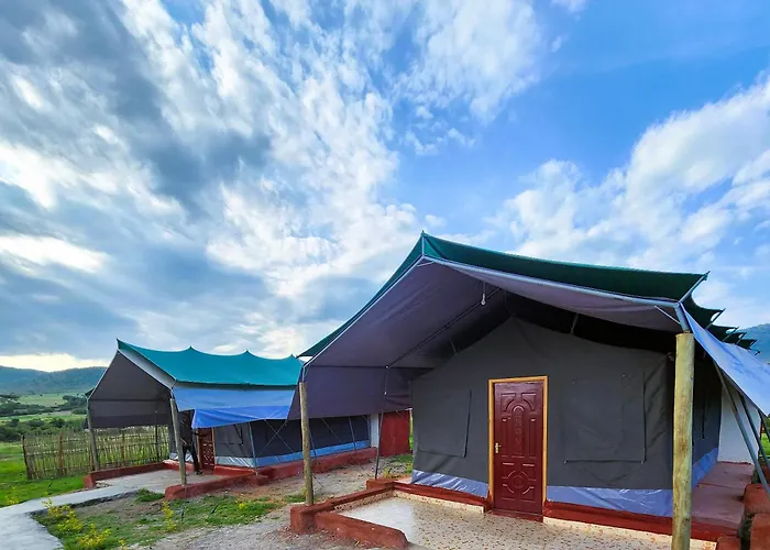 Endeem Mara Resort
