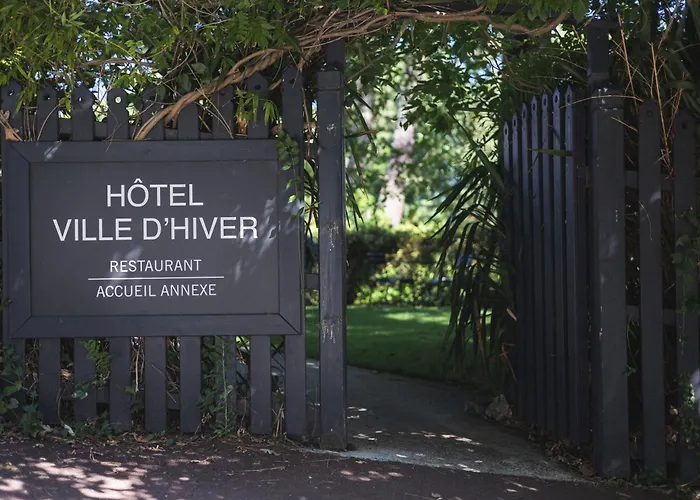 Hotel mit Pool: Hotel Ville D'Hiver