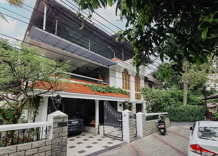 Guest house: The Nook Home