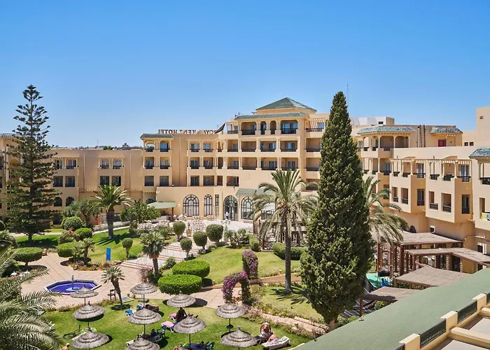 Luxury hotel only: Tui Suneo Royal Kenz