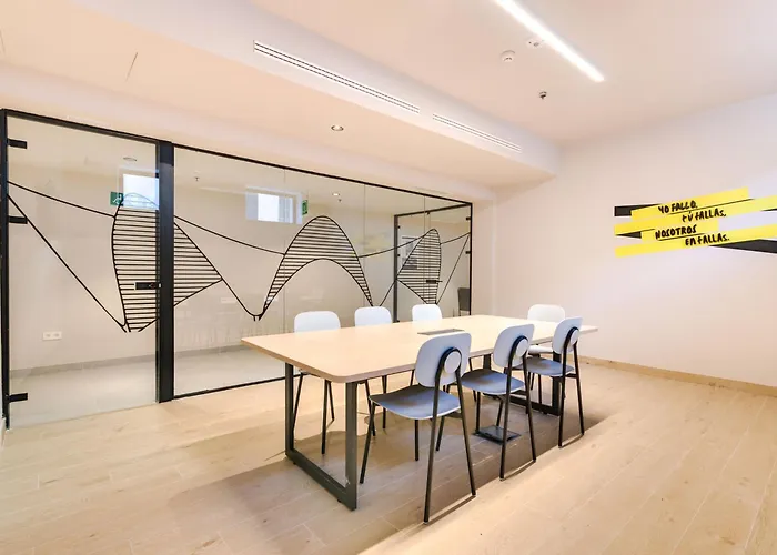  Livensa Living Studios - Valencia Viveros