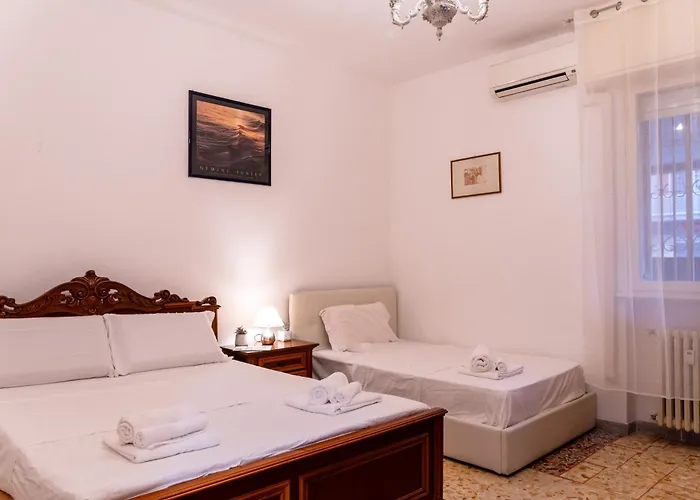  Home Stay Roma