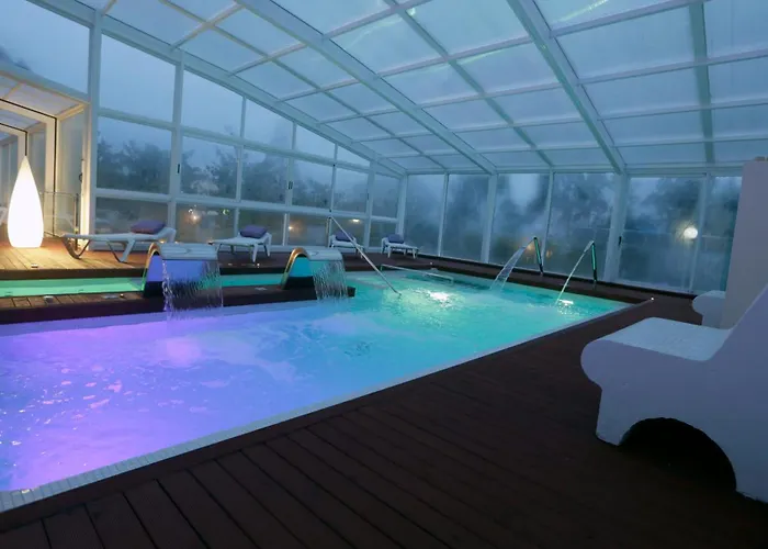 Hotel con piscina: Hotel Spa Congreso
