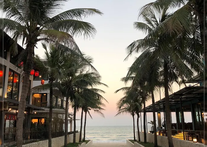 Jacuzzi hotel: Canvas Danang Beach Hotel