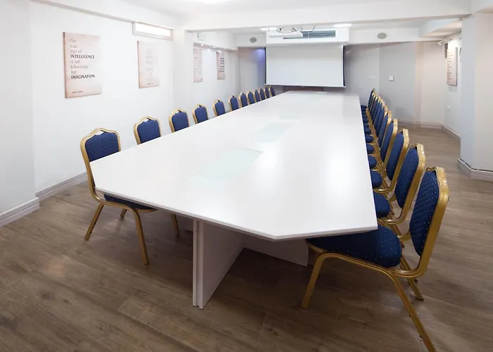 Сity center hotels Lebed