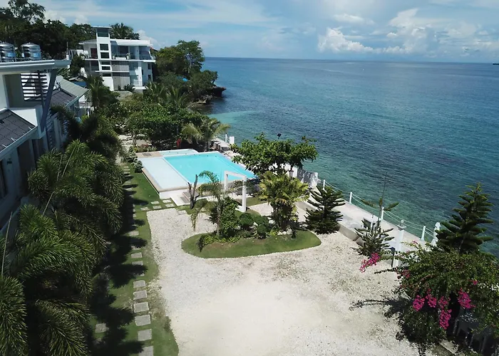 Hotel: Seascape Beach Resort Oslob