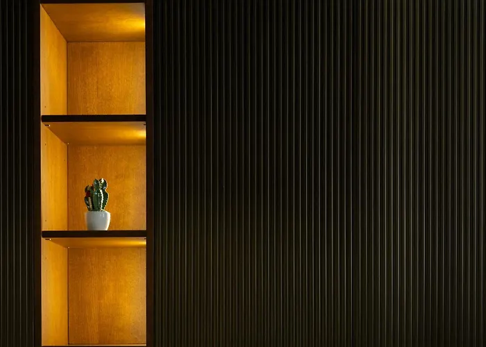 Della Lupa Luxury