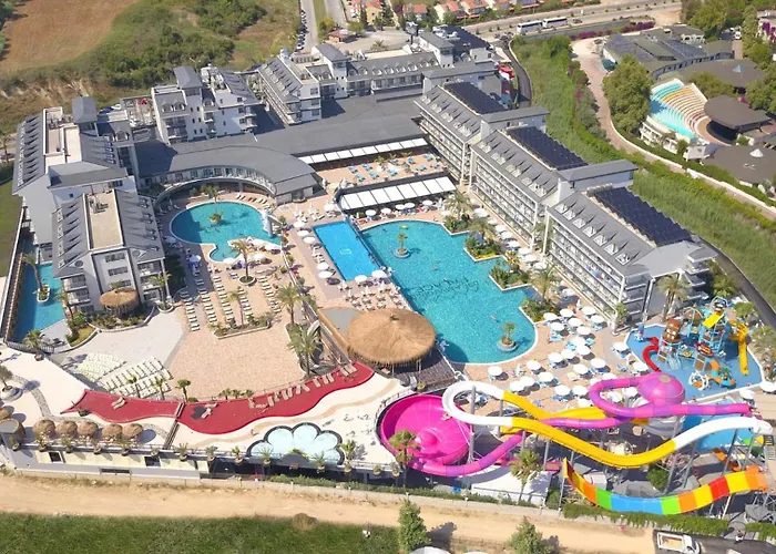 Ping Pong Hotel: Dream World Palace