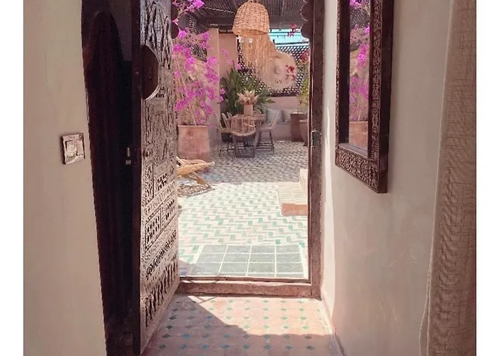 Airport Hotel: Riad Casa Nomad