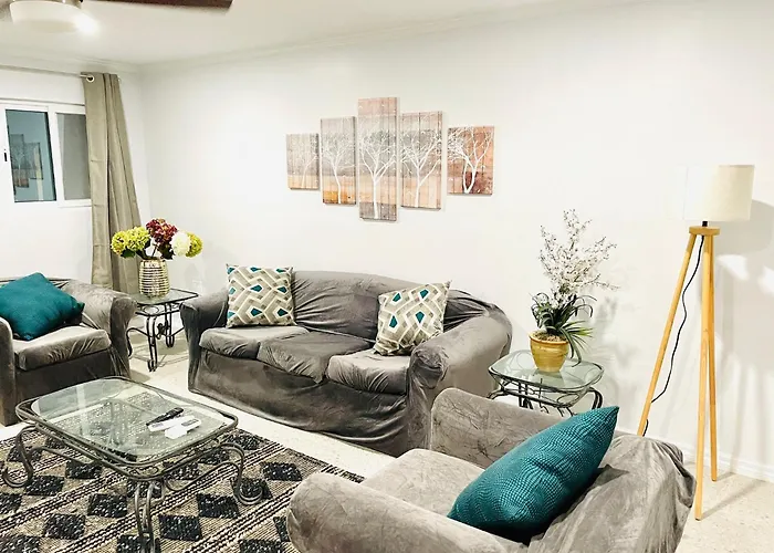 Studio, 100 Feet From The Beach