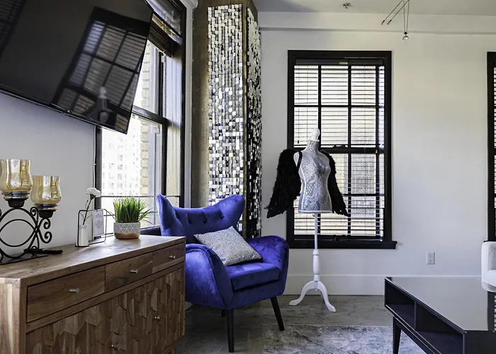 Vacation rental: Urban Loft Apartment