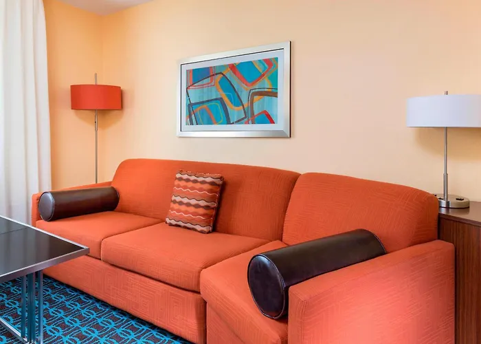 Golf hotel: Fairfield Inn & Suites Kansas City Lee'S Summit