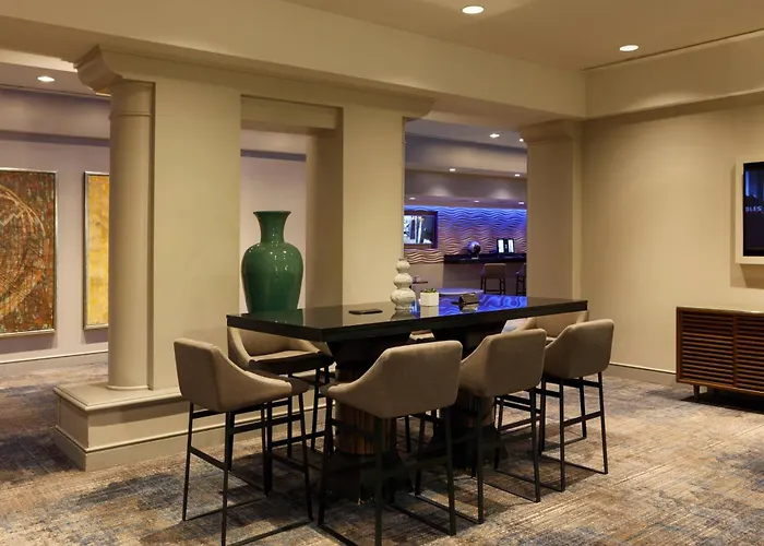 Golf hotel: Renaissance Los Angeles Airport Hotel