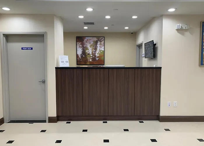 Hotel do aeroporto: Voyage Hotel