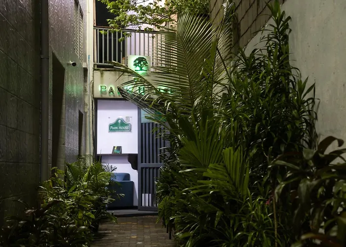 Family Hotel: The Park House