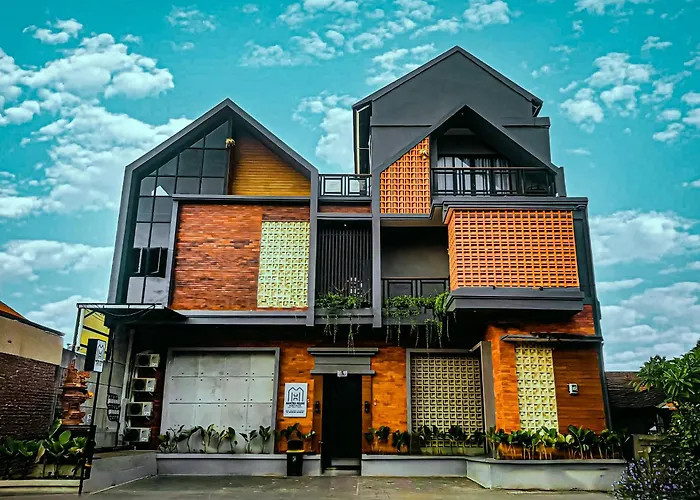 Guests house Mantra House