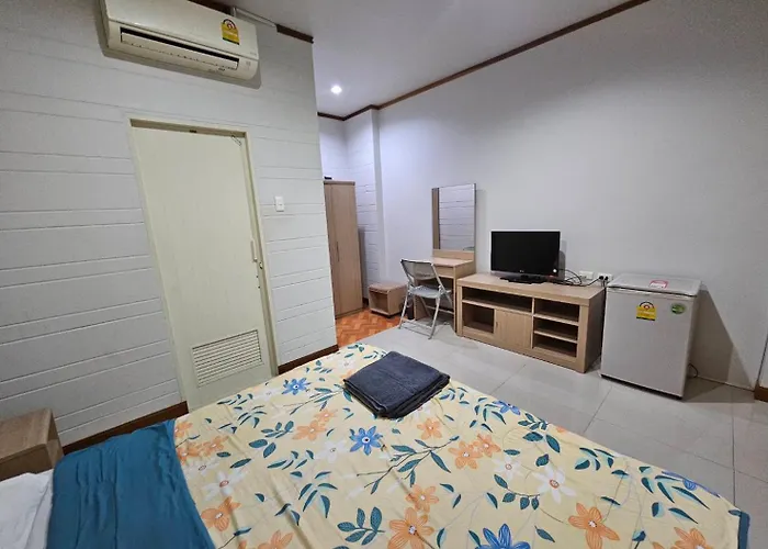 Baan Malee