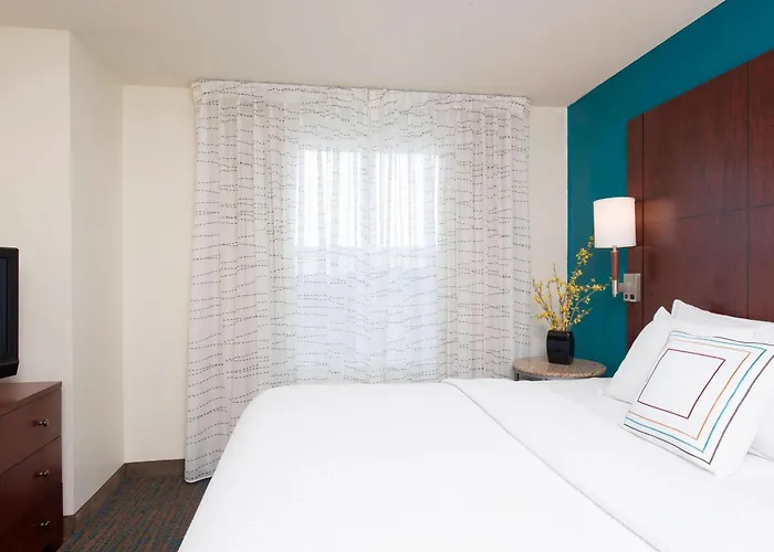 Pet Friendly hotel: Residence Inn Toledo Maumee
