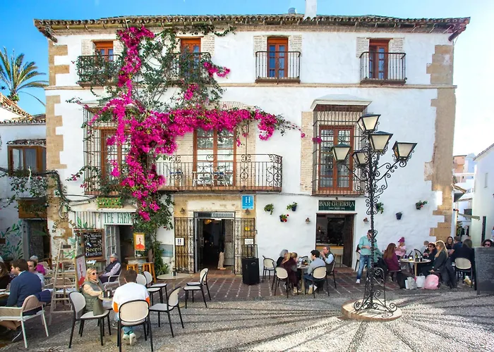 Family Hotel: Cse The Old House Marbella